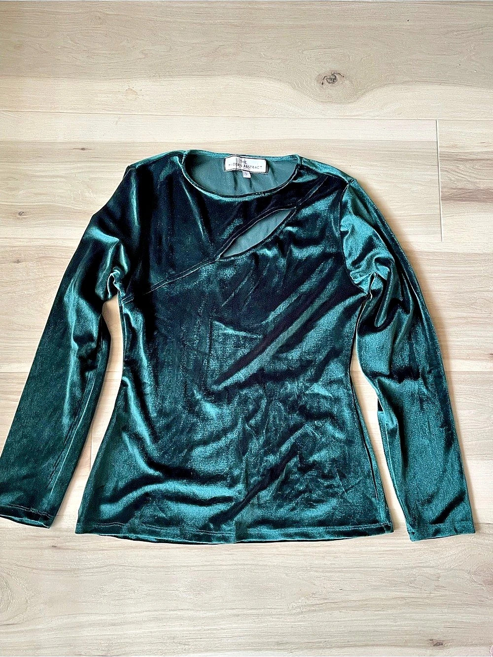 The Modern Abstract Velvet Long Sleeve Top in Green Size Small